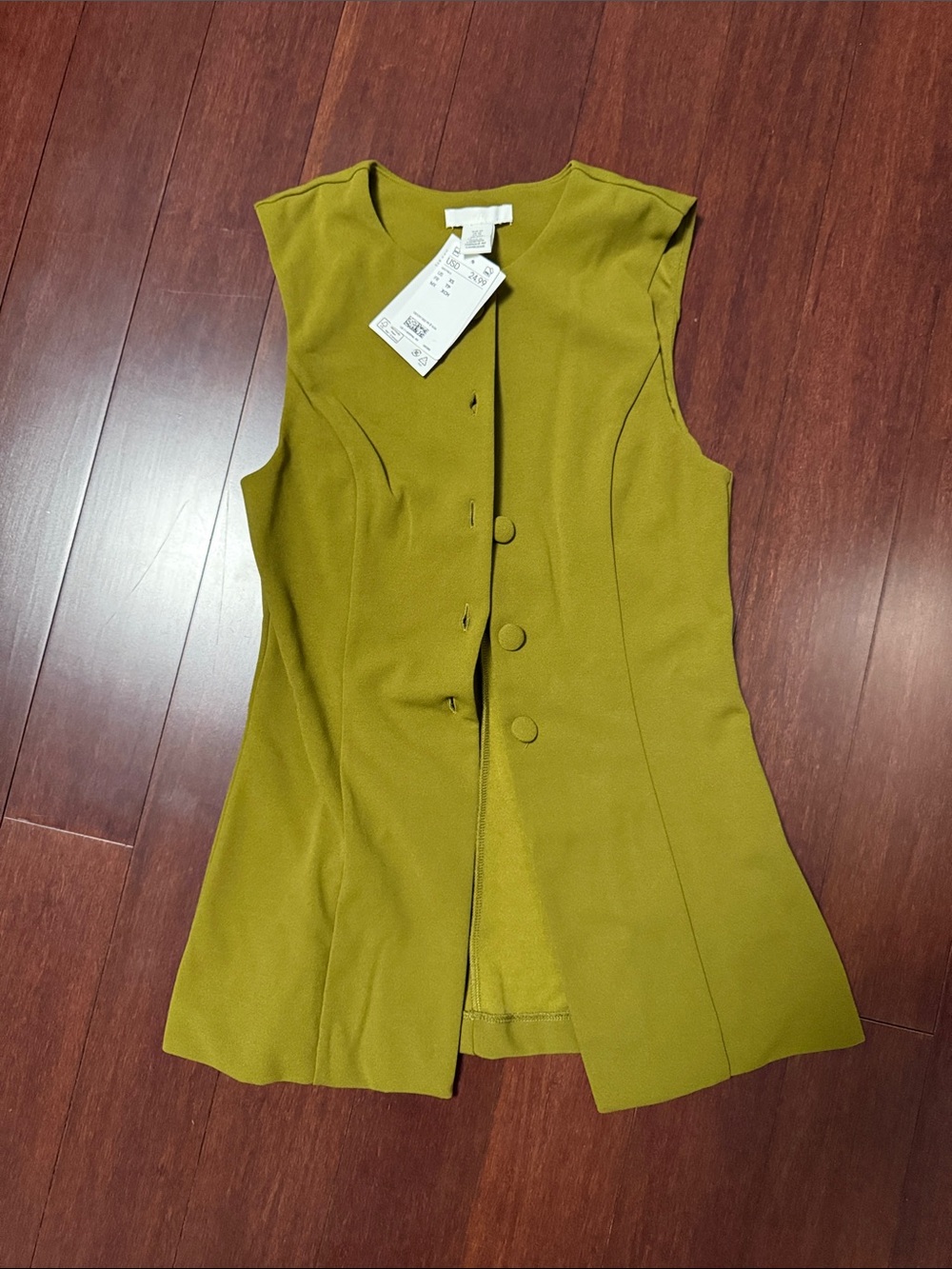 H&M Olive Green Sleeveless Button Front Top